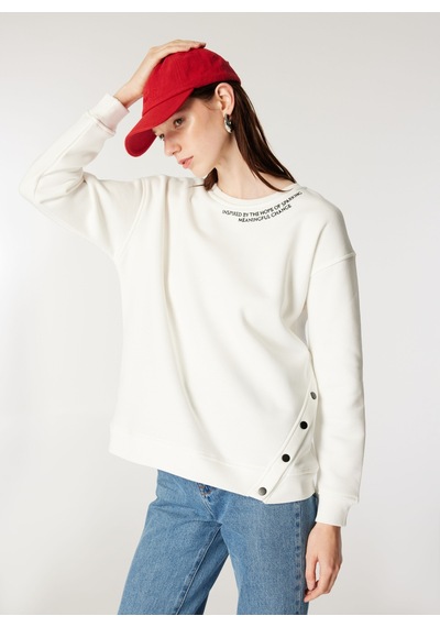 Mustang Ekru Kadın Bisiklet Loose Fit Nakışlı Sweatshirt M4wl-swt-1012