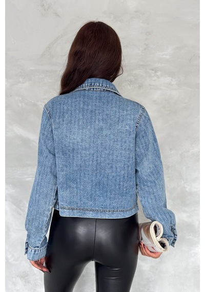 Femelle Kadın Mavi Çift Cepli Pul Detaylı Denim Kısa Kot Ceket Lacivert
