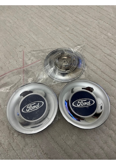 3lü Focus 2 Ghia Jant Göbeği 2005-2008 Arası Araçlara Uyumlu 3 Lü