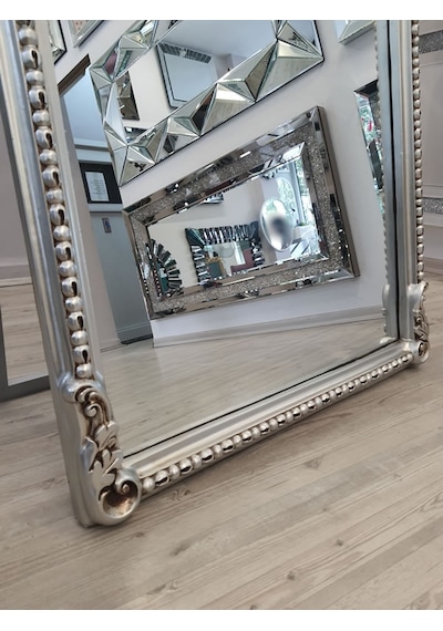 Ayna Denizi Princess Silver Model Gümüş Renk Dekoratif Ayaklı Boy Aynası Gümüş