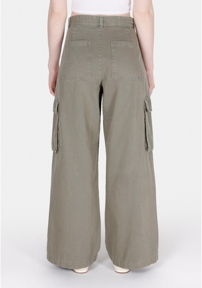 Colin's Colins Regular Fit Orta Bel Geniş Paça Kadın Yeşil Pantolon Cl1072481 Q1.v1 Kha Haki Colin's Colins Regular Fit Orta Bel Geniş Paça Kadın Yeşil Pantolon Cl1072481 Q1.v1 Kha Haki