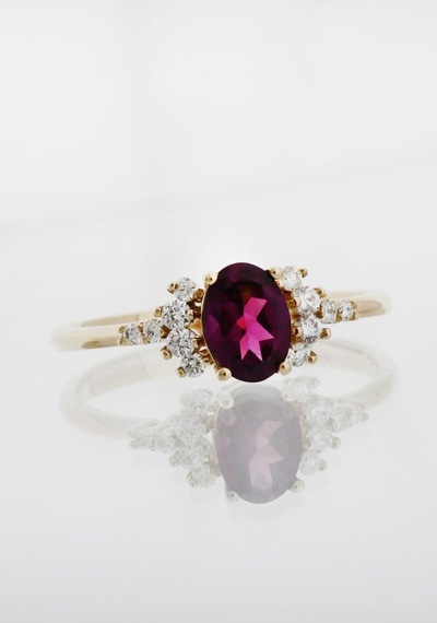 Oval Rhodolite Pırlanta Tektaş Yüzük