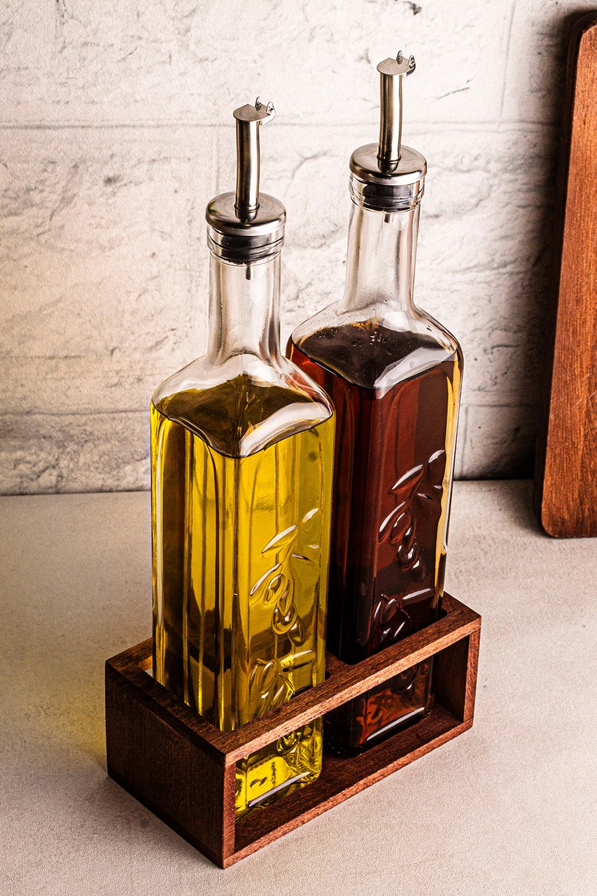 Snippy Olea - 2'li Ahşap Yüksek Standlı Cam Zeytinyağı Şişesi Yağlık Damlatmaz Yağlık Sirkelik 500ml Ahşap
