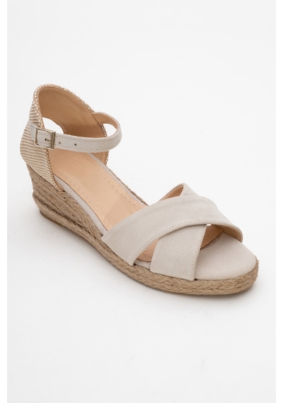 Luvishoes Luvi Shoes Miria Bej Süet Hakiki Deri Çapraz Bantlı Kadın Dolgu Topuklu Sandalet Süet Bej Luvishoes Luvi Shoes Miria Bej Süet Hakiki Deri Çapraz Bantlı Kadın Dolgu Topuklu Sandalet Süet Bej
