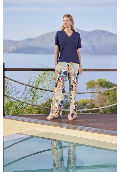 Monamise Kadın Çiçek Ve Yaprak Desenli Kısa Kollu V Yaka Pijama Takımı 25087 Lacivert