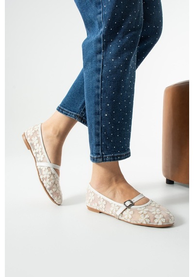 Dabab Shoes Lorena Kadın Beyaz Çiçek Nakışlı Tül Mary Jane Babet