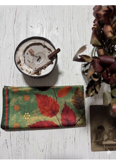 Trend Dokunuş Kadın 50-50 Saten Yaprak Desenli Fular Bandana Yeşil