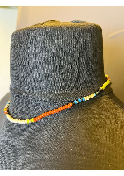 Doğal Taş Boncuklu Püsküllü Kadın Kolye 18 Cm Renkli