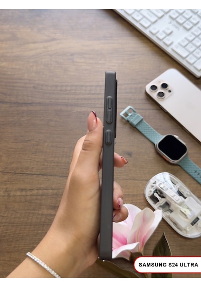 Samsung Galaxy S24 Ultra Uyumlu Süper İnce Mat Ultra Thin Silikon Kılıf Siyah