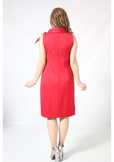 Moda Berray 986 Kırmızı Yakası Organze Fiyonk Broşlu Saten Kısa Büyük Beden Elbise Kırmızı Moda Berray 986 Kırmızı Yakası Organze Fiyonk Broşlu Saten Kısa Büyük Beden Elbise Kırmızı