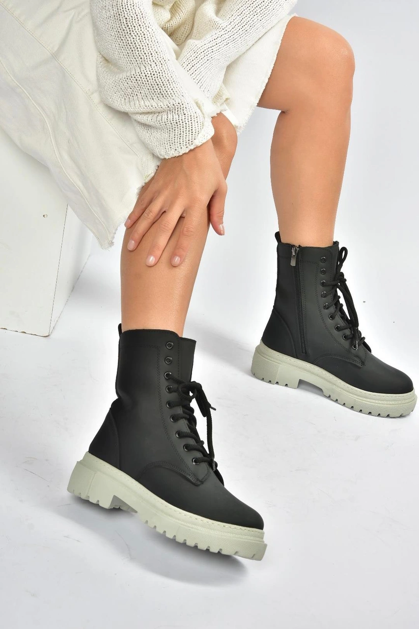 Fox Shoes V973192401 Siyah/gri Nubuk Kalın Tabanlı Postal Bot Siyah/gri-nubuk