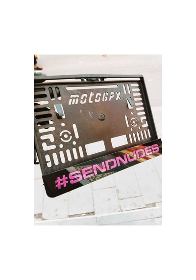 Motor Plakalık " Sendnudes ''takmatik Lazer Kesim Pleksi 1 Adet - 784761791