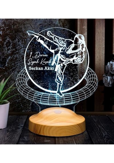 Sevgilambası Karateci Hediyesi, Karate Tekvando Judo Sporcuya Hediye 3d Led Lamba Çok Renkli