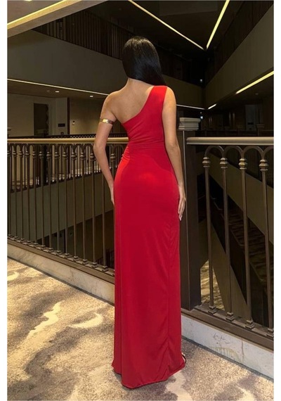 Lior Design Kadın Trend Model Sandy Kumaş Tek Omuz Balık Kesim Abiye Elbise Kırmızı