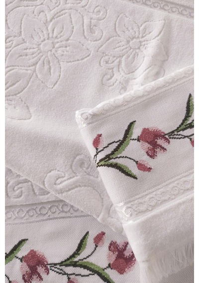 Kanaviçe Nakışlı Güllü Kadife El Yüz Havlusu Seti-2'li - 50x90 Cm- Beyaz Beyaz Beyaz