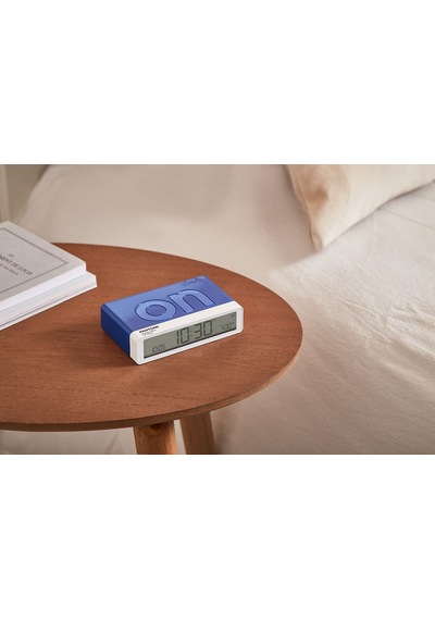 Lexon X Pantone Flip Klasik Şarj Edilebilir Alarm Saat Mavi
