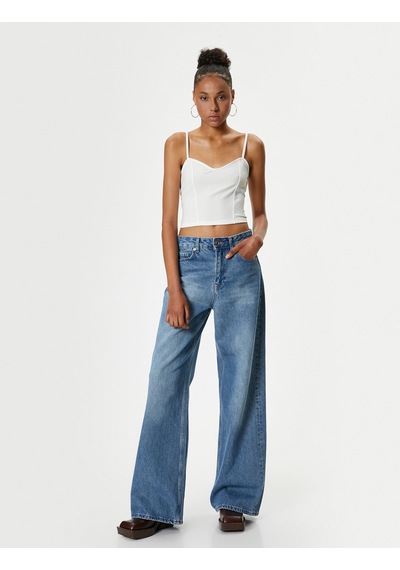 Koton İnce Askılı Crop Büstiyer Kalp Yaka Slim Fit Ribanalı Ekru 4sal30017ık