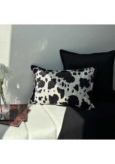 "black & Cow" Dokulu Desenli Kırlent Kılıfı Seti Siyah - Beyaz