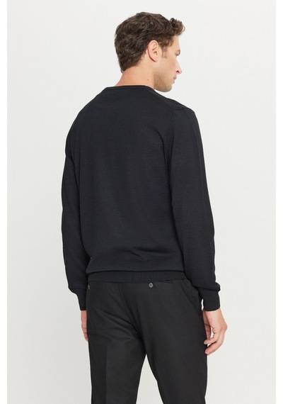 AC&Co / Altınyıldız Classics Erkek Sıyah Yünlü Standart Fit Normal Kesim Bisiklet Yaka Triko Basic Kazak Siyah AC&Co / Altınyıldız Classics Erkek Sıyah Yünlü Standart Fit Normal Kesim Bisiklet Yaka Triko Basic Kazak Siyah