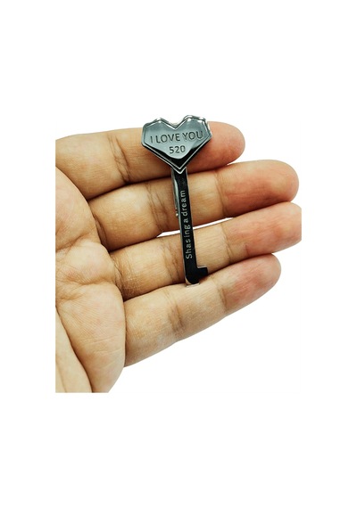 Kalp Anahtar Tasarım I Love You 520 Broş Gri