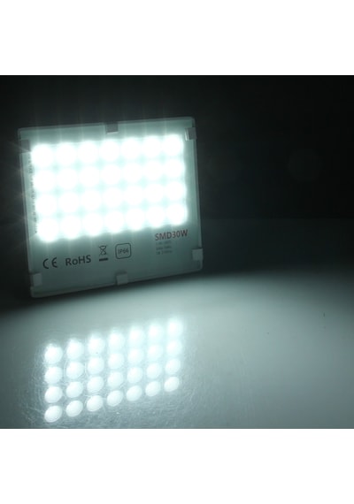 Oddity 30w Smd Led Projektör Ip66 Su Geçirmez Dış Mekan Aydınlatma 3150 Lümen