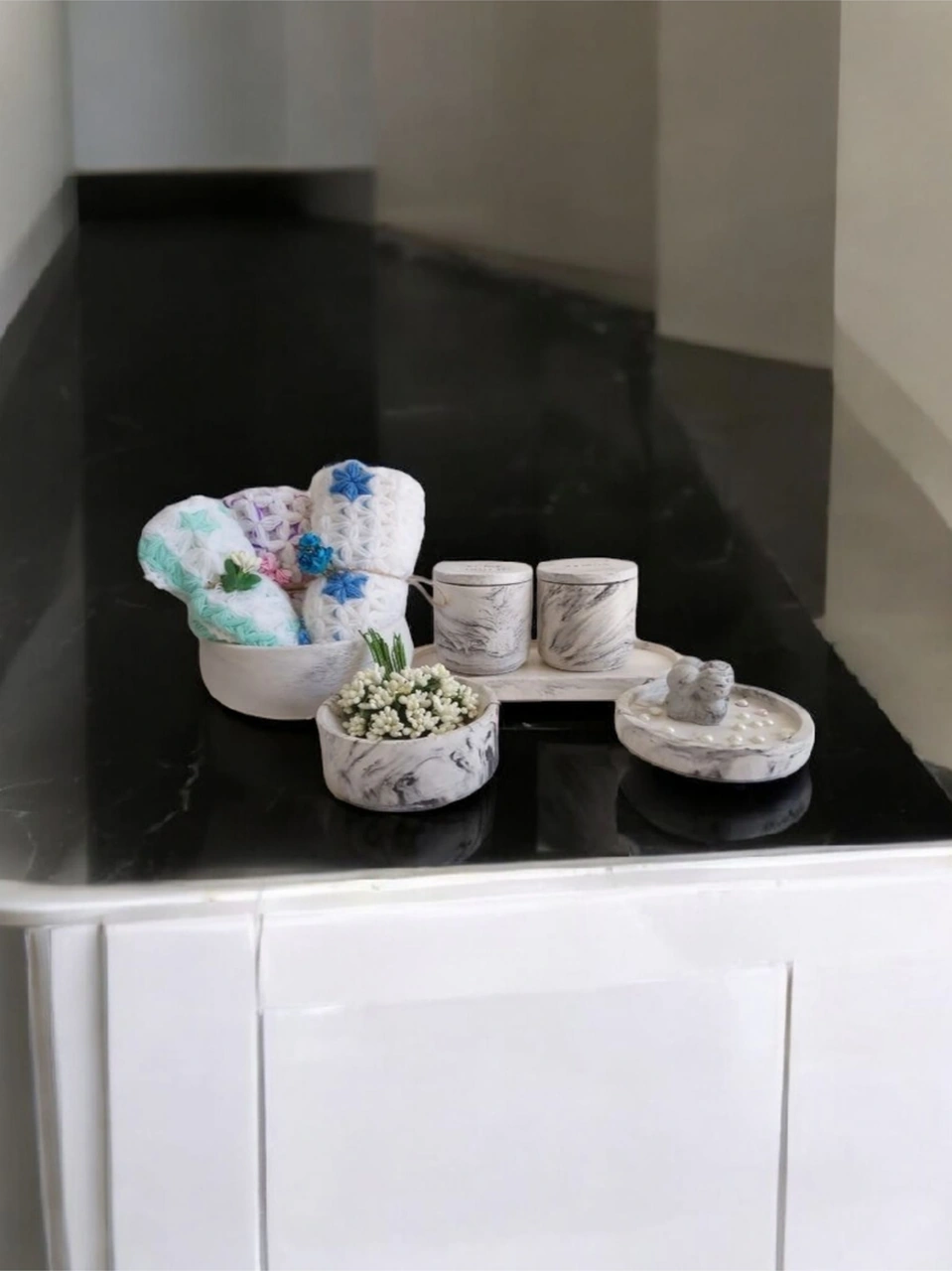 Organizerli,havluluklu, Banyo Seti, Sıvı Sabunluk Diş Fırçalığı Beton Aksesuar Takımı Gri
