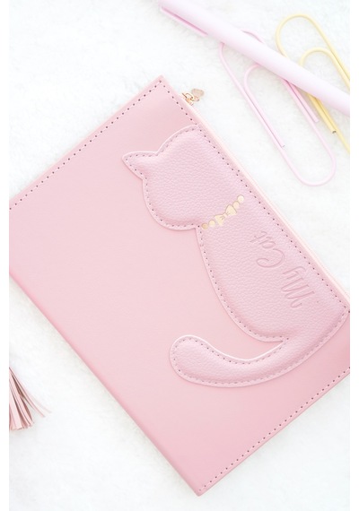 Vj Kedili Geçmeli Vegan Kapaklı Defter 13x18 Cm. 100 Gr. 160 Say. Cepli Fermuarlı Pembe Çok Renkli