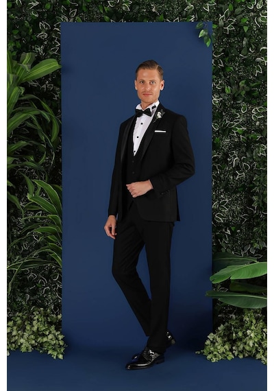 Efor Black 069 Slim Fit Yelekli Çıkarılabilir Saten Yaka Çift Yırtmaçlı Siyah Damatlık Smokin Takım Siyah Efor Black 069 Slim Fit Yelekli Çıkarılabilir Saten Yaka Çift Yırtmaçlı Siyah Damatlık Smokin Takım Siyah