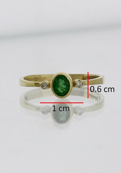 Pırlantalı Oval Zümrüt Tektaş Yüzük