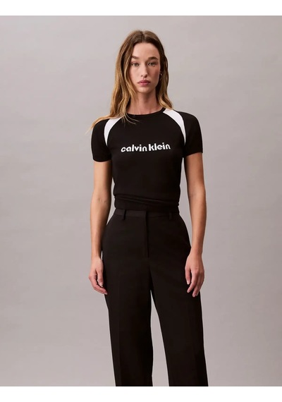 Calvin Klein Liquid Shine Sculpt, Ub1 Siyah Kadın T-shirt