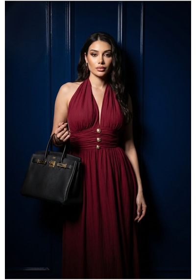 Fashion Cocktail Belinde Altın 3 Düğmeli Derin V Yakalı Kum Saati Silüetli Büzgülü Bel Lastikli Boyundan Bağlamalı Sırt Dekolte Davet Kokteyl Elbise Bordo Fashion Cocktail Belinde Altın 3 Düğmeli Derin V Yakalı Kum Saati Silüetli Büzgülü Bel Lastikli Boyundan Bağlamalı Sırt Dekolte Davet Kokteyl Elbise Bordo