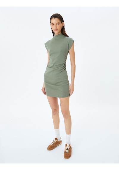 Koton Kap Kol Dik Yaka Slim Fit Mini Elbise Haki 5sak80090ek