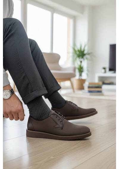 Enoch Erkek Smart Casual Bağcıklı Ayakkabı - Tekstüre Üst Yüzeyli Ve Esnek Hafif Tabanlı Klasık Ayakkabı Kahverengi Enoch Erkek Smart Casual Bağcıklı Ayakkabı - Tekstüre Üst Yüzeyli Ve Esnek Hafif Tabanlı Klasık Ayakkabı Kahverengi