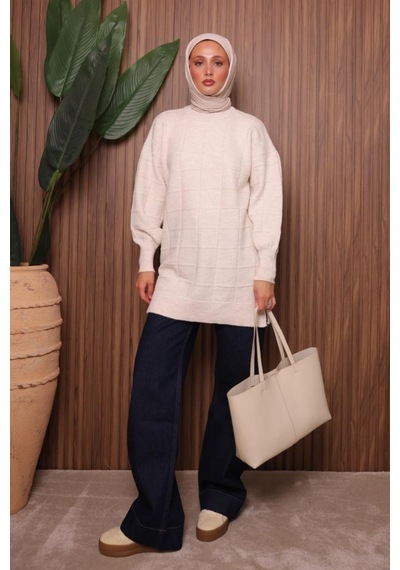 Balenbi Kare Dokulu Oversize Yumoş Tesettür Triko Tunik 7012 Ekru
