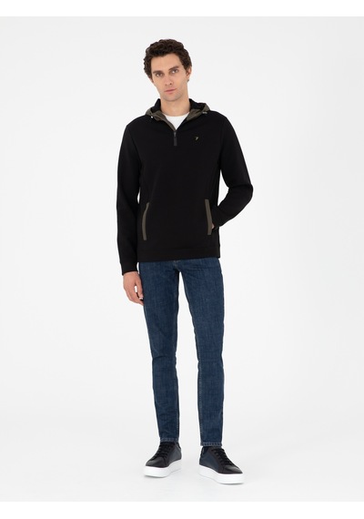Siyah Regular Fit Pamuk Karışımlı Yarım Fermuarlı Kapüşonlu Sweatshirt