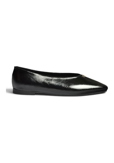 Fox Shoes Z820402060 Siyah Rustik V-kesim Küt Burun Kadın Babet
