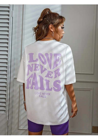 Startmore Kadın Beyaz Love Never Fails Baskılı Oversize Tişört Beyaz