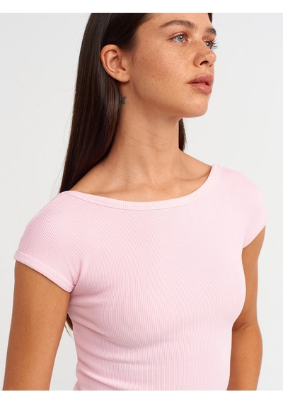 Dilvin Sırt Detaylı Soluk Efektli T-shirt Pembe Açık Pembe
