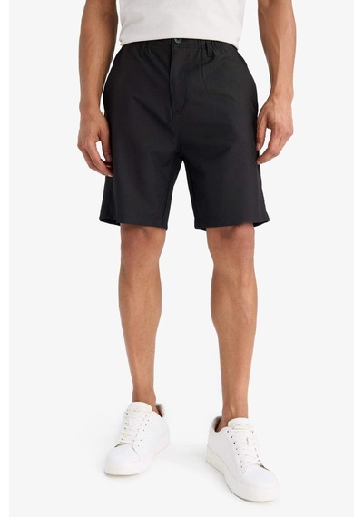 DeFactoFit Standart Fit Sporcu Kısa Paça Dokuma Şort E4137AX25SMBK81
