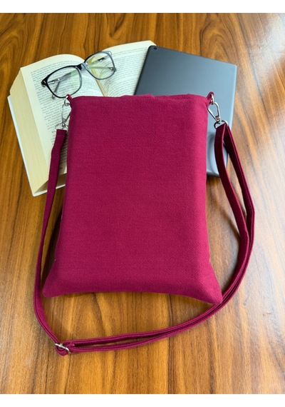 Aksesuarsepeti El Yapımı, Fransız Köylüsü Desenli, Cepli, Taşıma Askılı, Kılıf Çanta, Tablet Kılıfı, Kitap Kılıfı Bordo