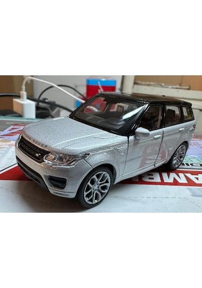 Oyuncak Metal Model Araba 1/36 Çek Bırak Gri Range Rover Sport Oyuncak Metal Model Araba 1/36 Çek Bırak Gri Range Rover Sport