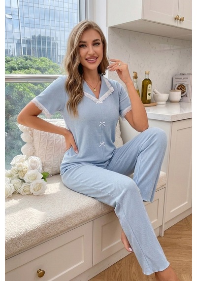 Bella Notte Mavi Dantel Yaka Fiyonk Detaylı Kısa Kollu Kadın Pijama Takımı