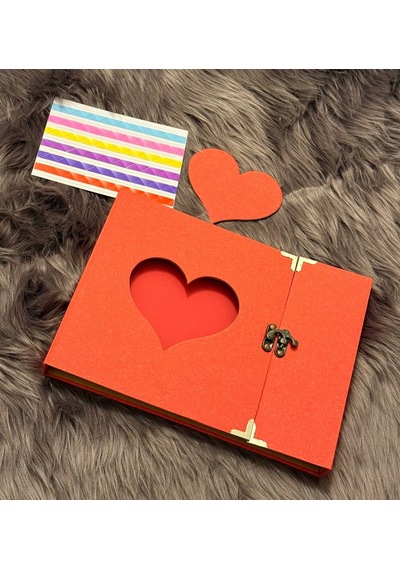 Kalpli Kapaklı Fotoğraf Albümü Metal Kilitli, Scrapbook Uyumlu 26 18 Cm