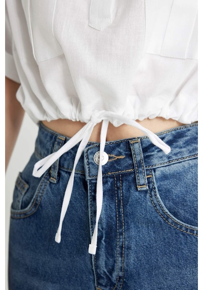 DeFacto Cropped Fit Gömlek Yaka Keten Karışımlı Kısa Kollu Bluz C6812AX24SMWT34