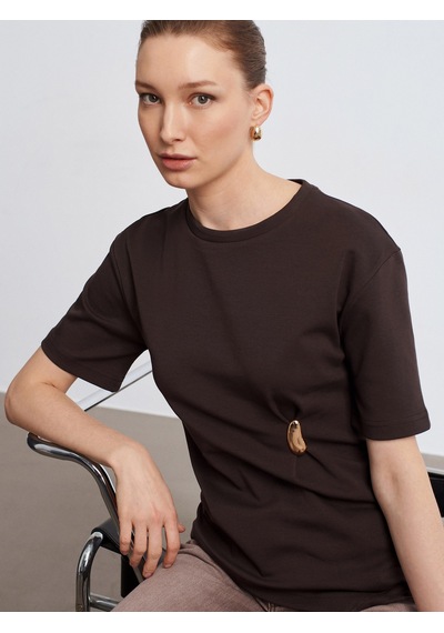 Dilvin 32445 Aksesuar Detaylı Basic T-shirt-koyu Kahve Kahverengi