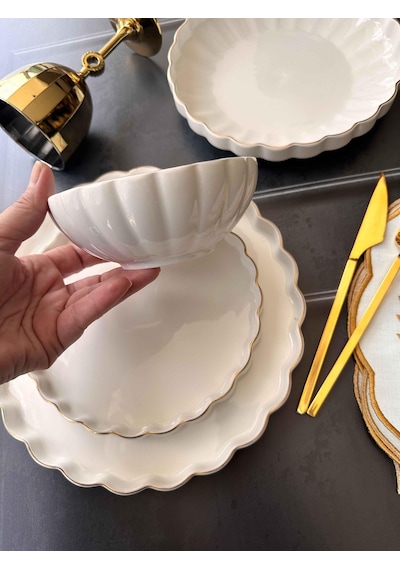 Yemek Takımı Royal Charme Gold 24 Parça 6 Kişilik Renkli