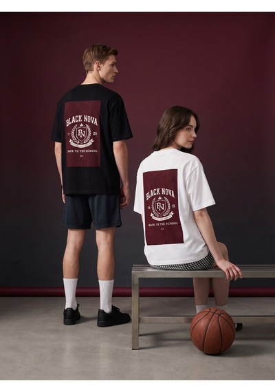 Black Nova Oversize Baskılı Unisex Tişört Crest Club Beyaz