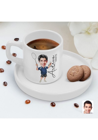 Bk Gift Kişiye Özel Sunum Tabaklı Erkek Badminton Karikatürlü Kahve Fincanı-1, Sevgiliye Hediye, Aileye Hediye, Arkadaşa Hediye Beyaz