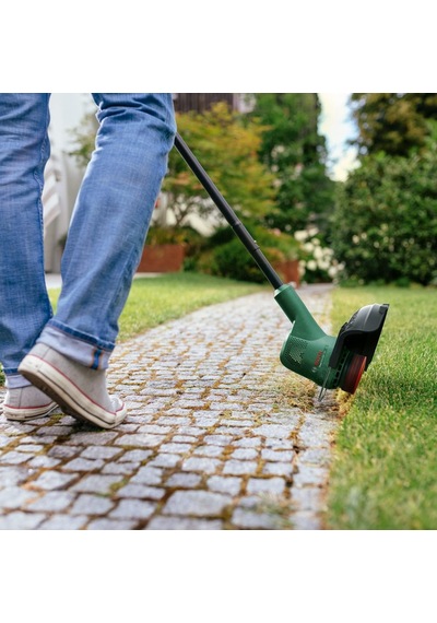 Easygrasscut 18v-230 Akülü Çim Biçme Makinesi 1 X Akü 2,0 Ah, 18 Volt Sistemi, Kesme Çapı 23 Cm, Kartonda