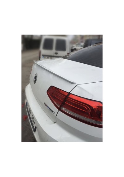 Volkswagen Passat B8 Beyaz Arka Spoiler Bagaj Üstü Spoiler Boyalı Beyaz